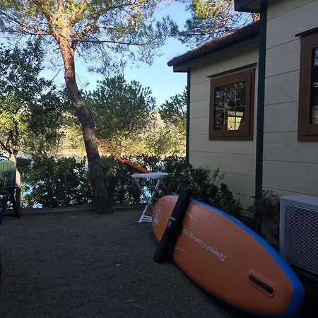 キャンプ場 Camping Village Stella Mare ラコナ